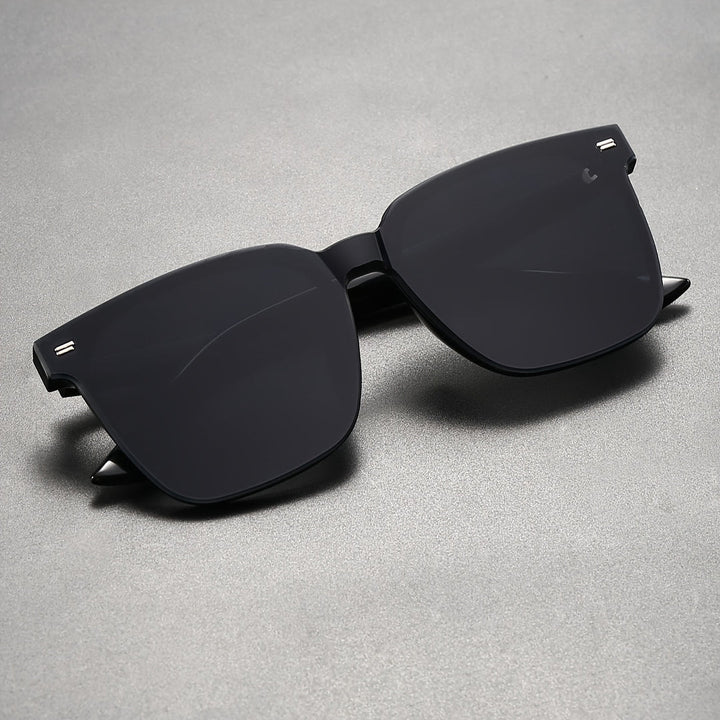 Occhiali da Sole Uomo | Montatura Quadrata con Dettagli in Rivetto | Anti-Riflesso | Casual & Outdoor