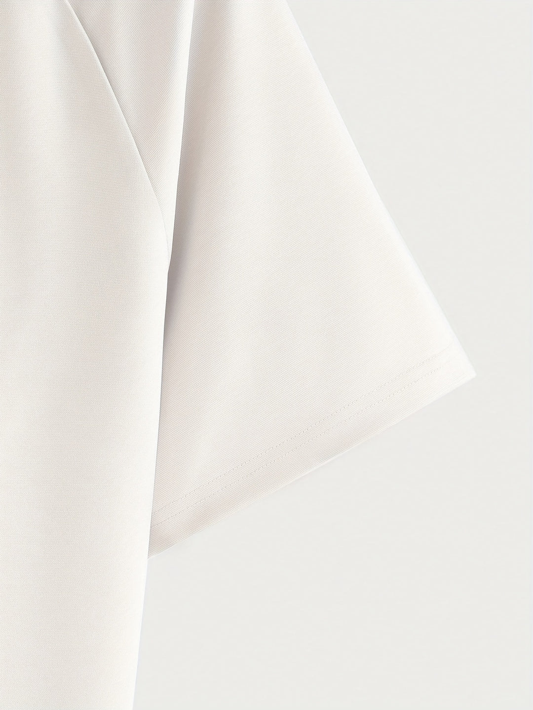 Set da Uomo a Due Pezzi | Slim & Relaxed | Top con Collo Rotondo & Pantaloni Corti