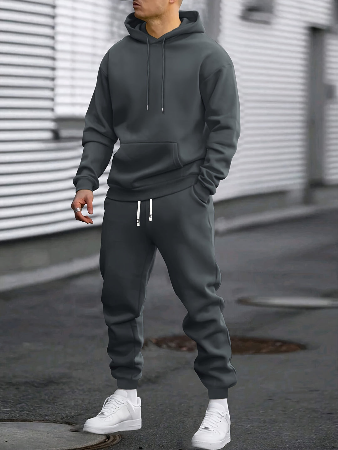 Completo Sportivo Uomo | Felpa con Cappuccio & Pantaloni Sportivi | Confortevole & Traspirante | Primavera & Autunno
